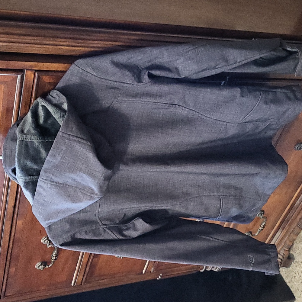 Jacket - Picture 3 of 3